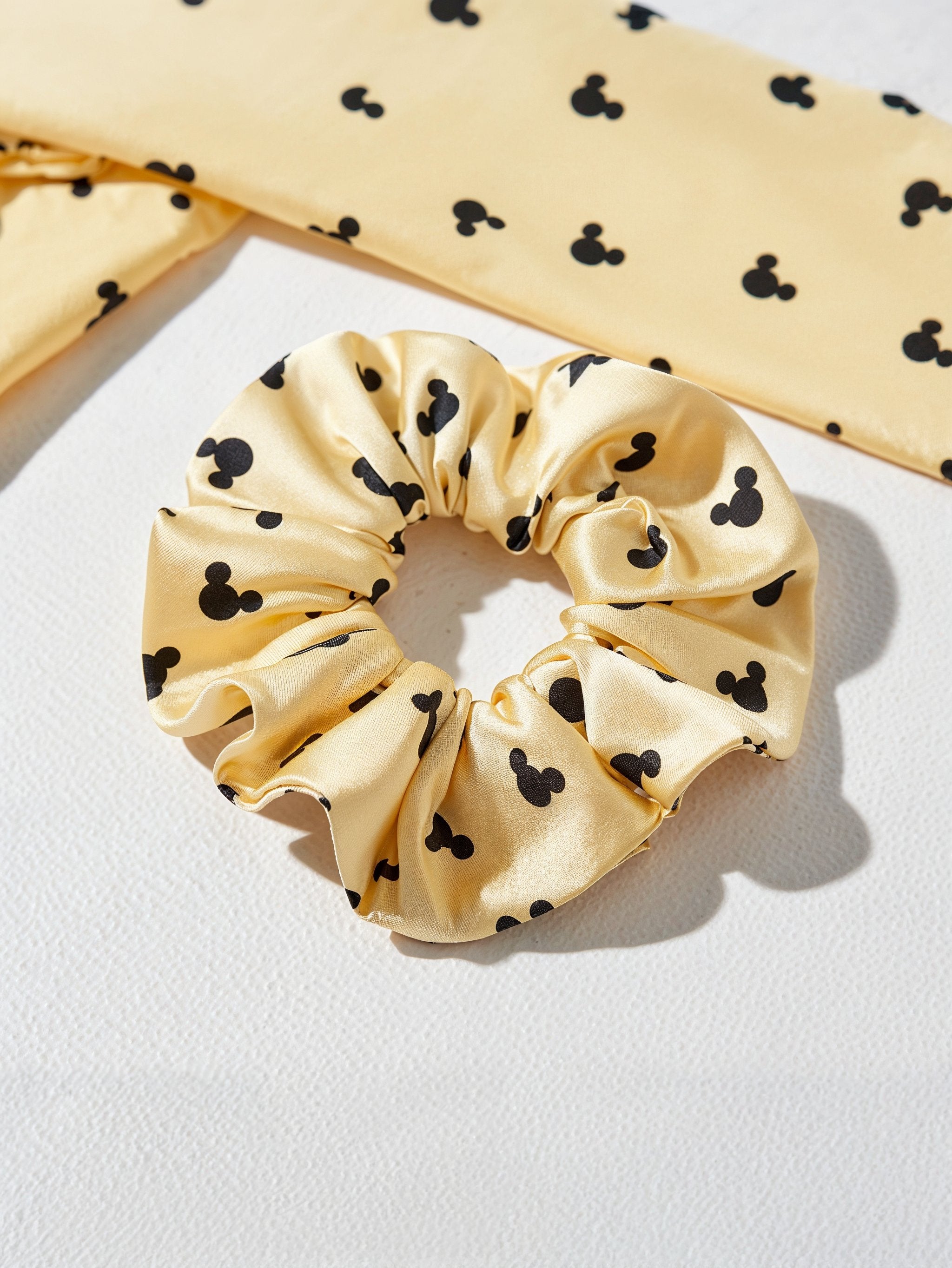 Silky Dot Scrunchie-zoom-2